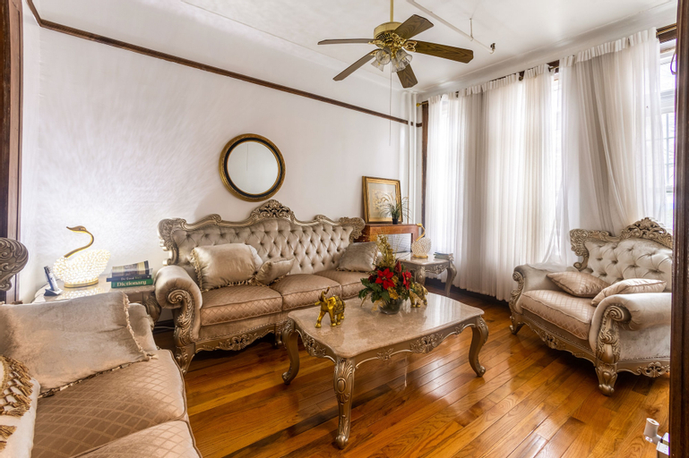 KLO Guest House, New York