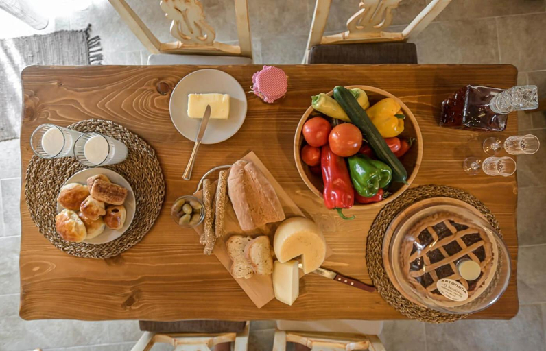 Food & Drinks 4, Memorias Sangri Naxos, South Aegean