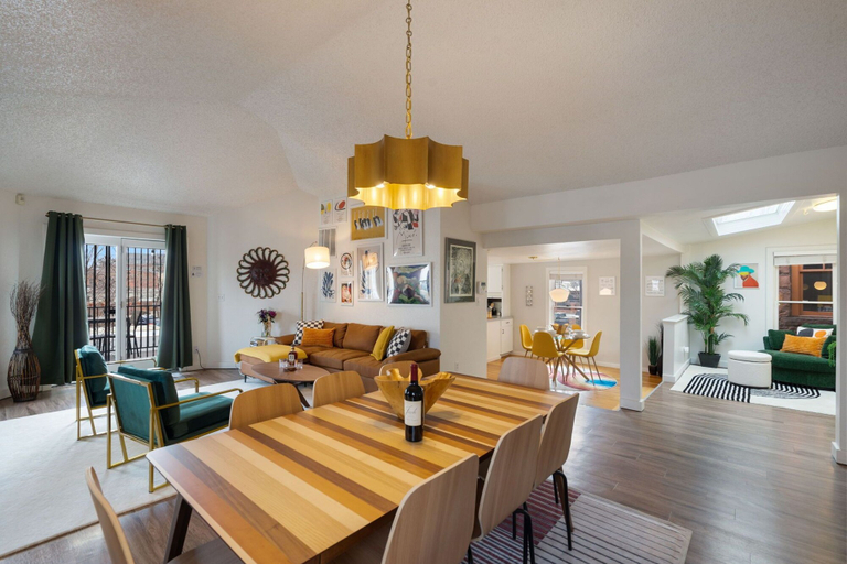 Food & Drinks 5, Pine Street Loft – Steps from Old Town Square!, Larimer