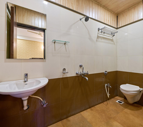 Bathroom, Hotel Ganeshratna Executive Kolhapur, Kolhapur