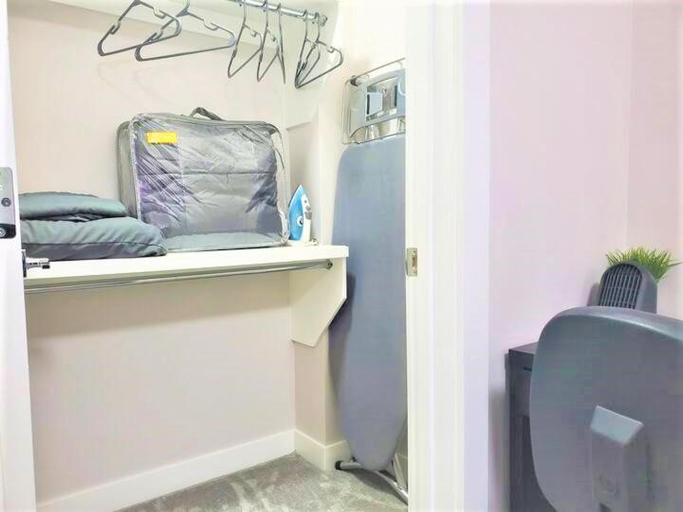 Others 5, The PLUSH Suite, Division No. 6