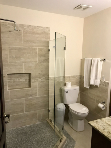 Bathroom 4, Casa Suenos: Iconic 4BR Home with Private Pool by RedAwning, Garabito