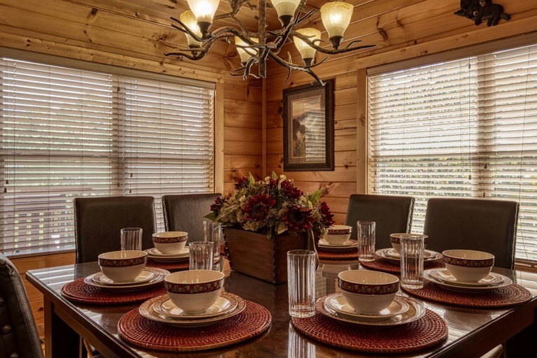 Food & Drinks, Moonshine Hollow 3 Bedroom Cabin by RedAwning, Sevier