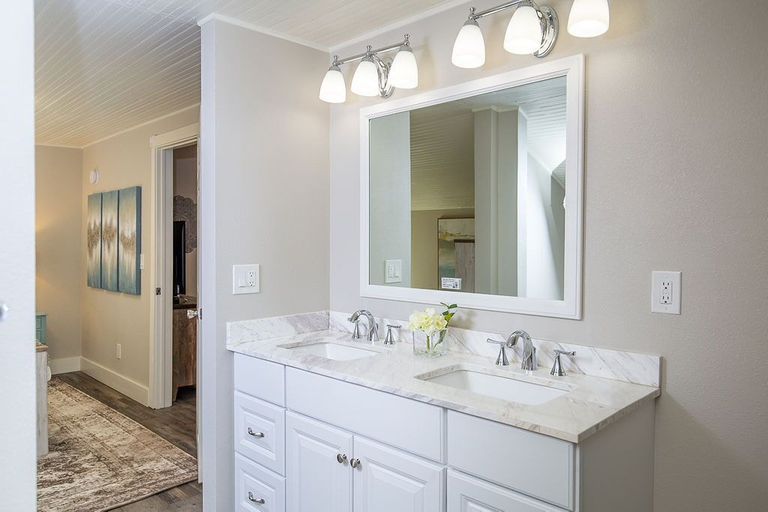 Bathroom 3, Couples Getaway | Walk to Unc | Free Cruiser Bikes, Weld