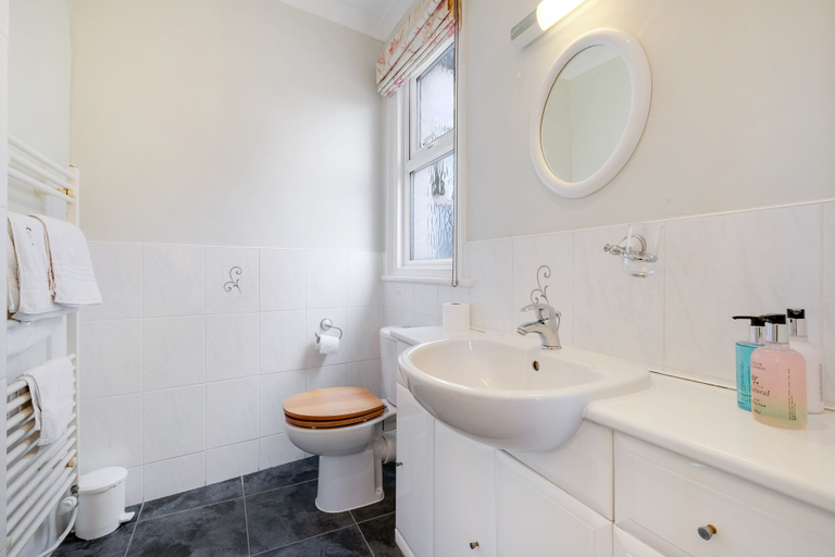 Bathroom 4, Charles House - Windsor, Slough