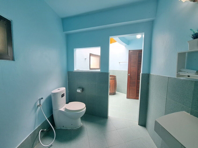 Bathroom 4, Timberland and Fruit Resort, Suan Phung