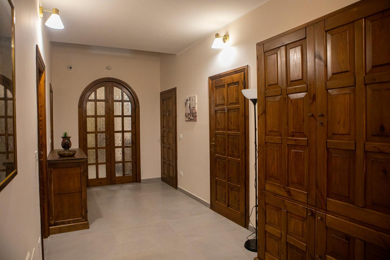 Others 3, Un passo dal mare - Guest House, Latina