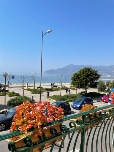 Others 4, B&B SALERNO IN, Salerno