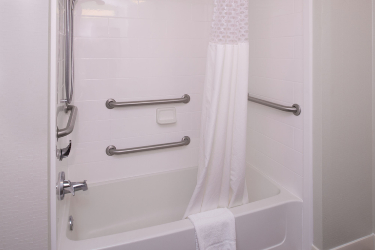 Bathroom 4, Hampton Inn & Suites Schertz, Guadalupe