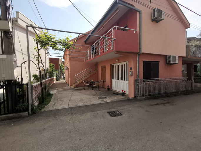 Exterior & Views 2, Apartments Ivana