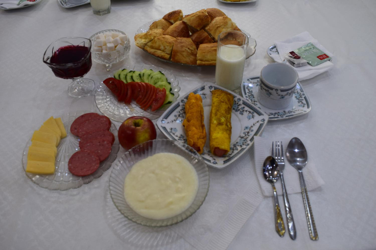 Food & Drinks 5, Naryn Guest House, Naryn