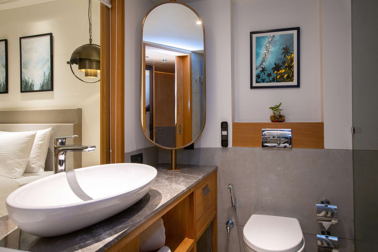 Bathroom 3, The Oasis Mussoorie - a member of Radisson Individuals, Dehradun