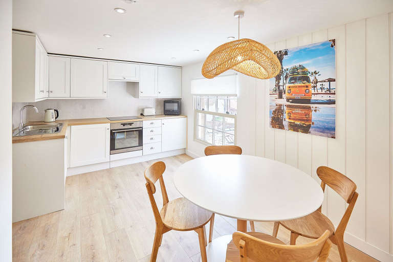 Others 4, Host Stay Cosy Coastal Golden Lion Apartments, North Yorkshire