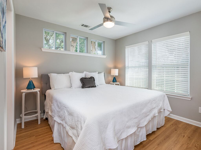 Bedroom 3, The Flying Pigs Cottage by Tybee Vacation Rentals, Chatham