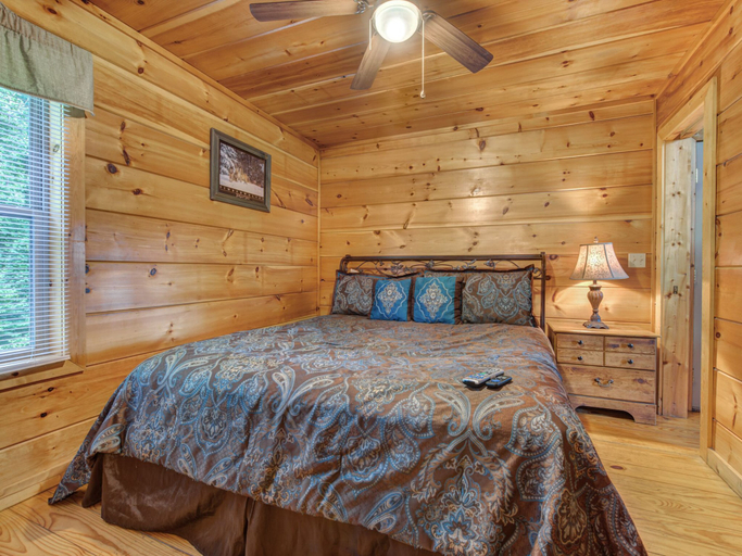 Bedroom 3, The Vinson, Sevier