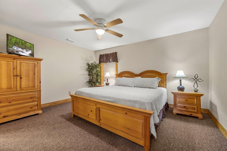 Bedroom 2, Poplar Point Condo Unit 12F - Three Bedroom Condo, Sevier