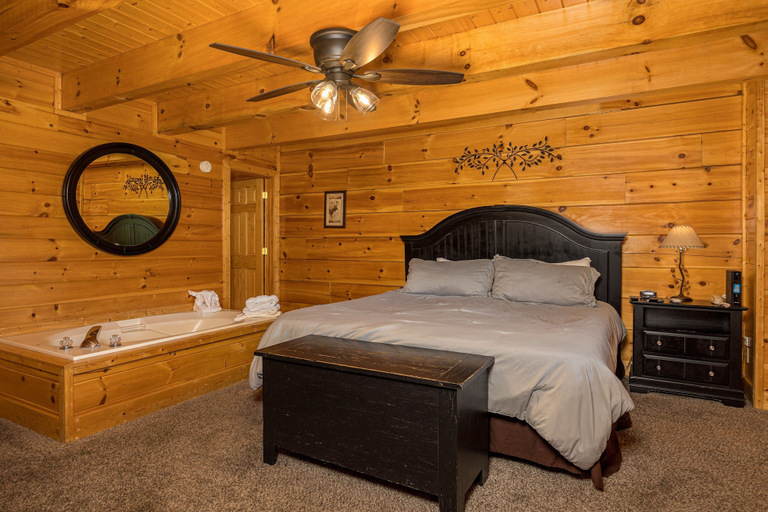 Bedroom 3, Sugar Shack - One Bedroom Cabin, Sevier