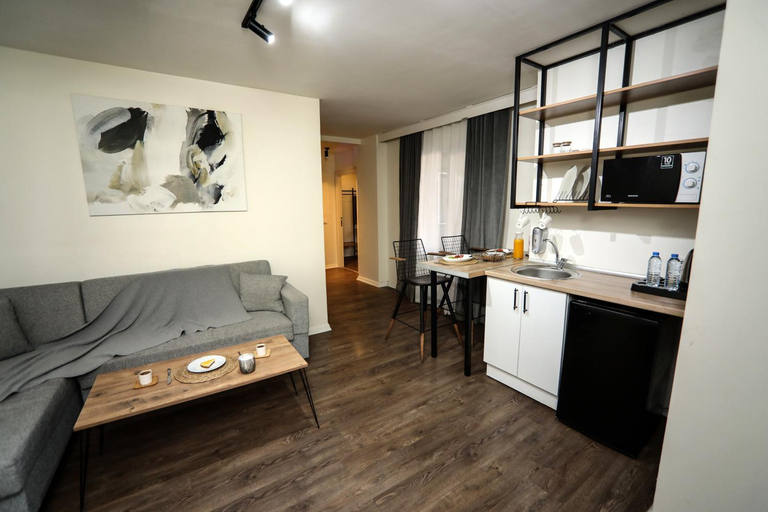 Others 4, Arkem Hotel 1, Maltepe