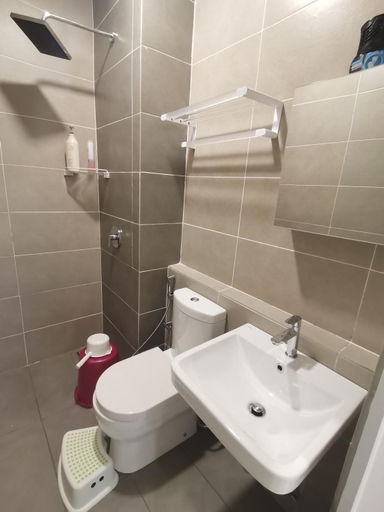 Bathroom 3, Opposite Legoland 5mins Medini DPristine 8 to 10pax, Johor Bahru