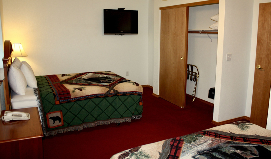 Bedroom 4, Juneau Hotel, Juneau