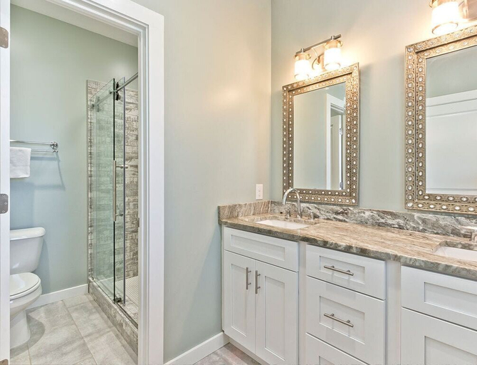 Bathroom 3, Coastal Livin, Chatham