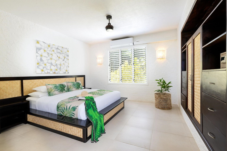 Bedroom 4, Lomani Island Resort & Spa, Nadroga/Navosa