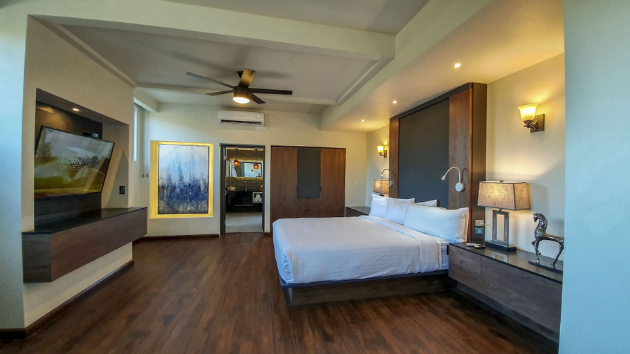 Bedroom 12