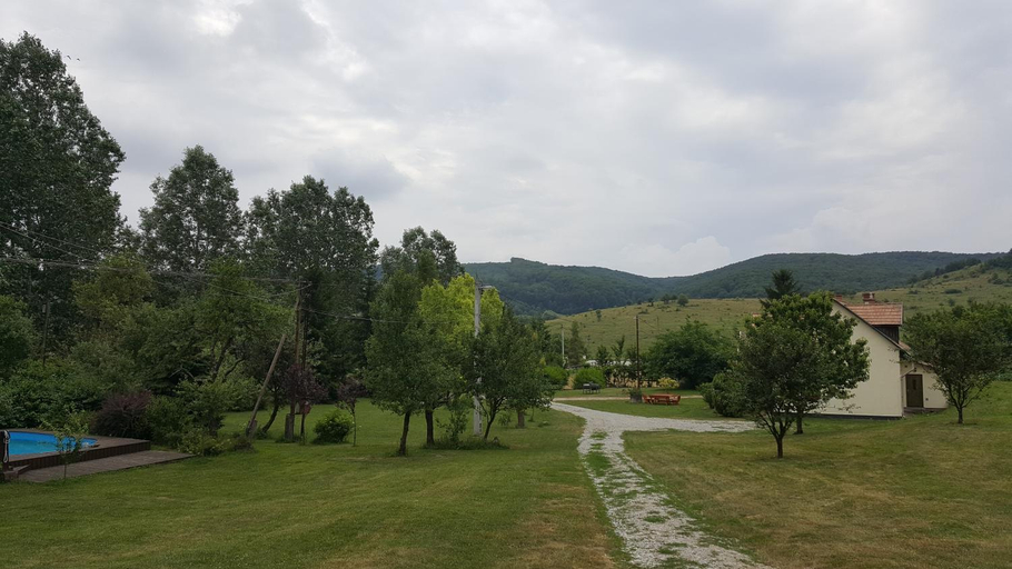 Others 4, Panzio-Kemping Bekolce, Bélapátfalva