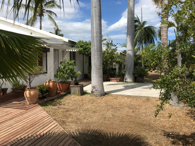 Exterior & Views, Villa Jasmin avec piscine chauffee a 50m plage et lagon, Saint-Paul