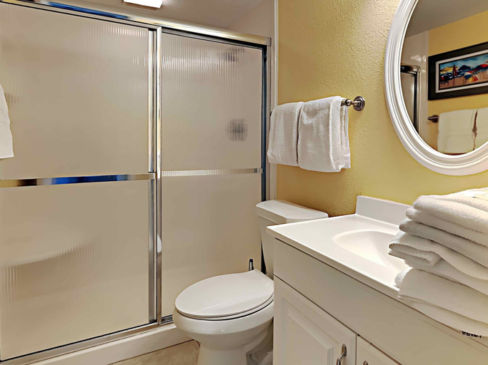 Bathroom 4, Island Echos #3K by Southern Vacation Rentals, Okaloosa
