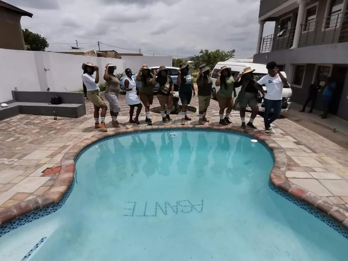 Others 4, Asante’s Guest House, Ehlanzeni