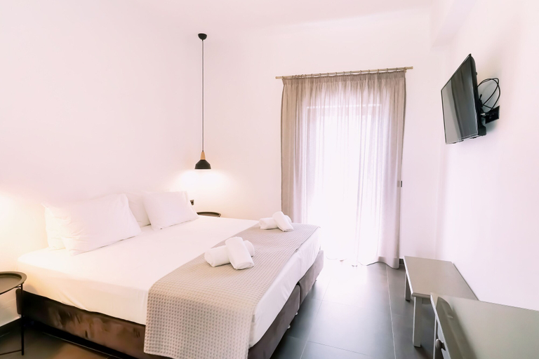 Bedroom 3, Lefka Ori Agia Galini, Crete