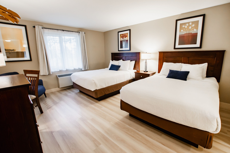 Bedroom 2, Hessenland Inn & Schatz Winery, Huron