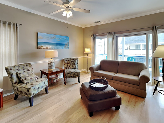 Others 5, Tybee Sands, Chatham