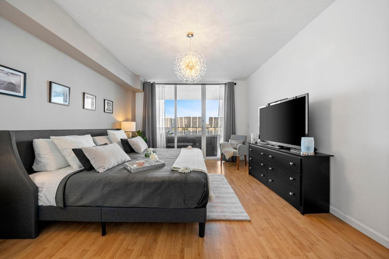 Bedroom 2, Waterfront luxury new apartment, Miami-Dade