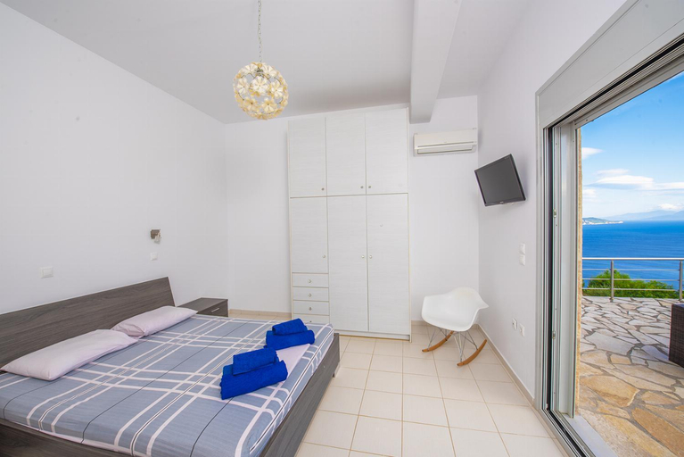 Bedroom 2, Villa Faneromeni, Ionian Islands