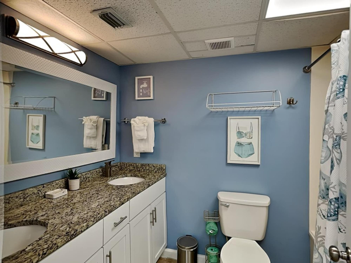 Bathroom 4, Long Beach Resort IV by Resort Collection, Bay