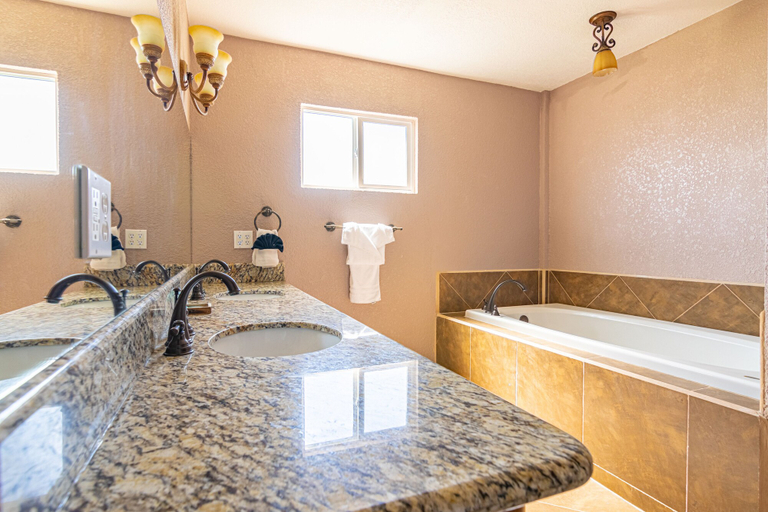 Bathroom 4, Lighthouse Beach Villas