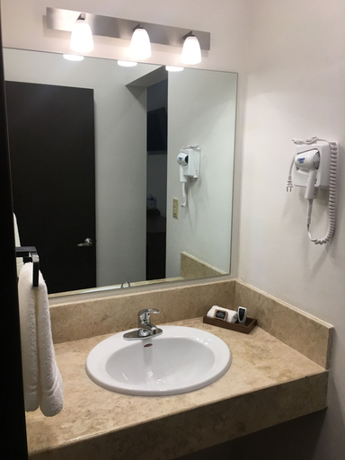 Bathroom 3, Hotel Plaza Catedral, Torreón