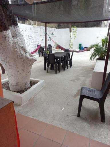 Others 4, posada barrios mar, Cartagena de Indias