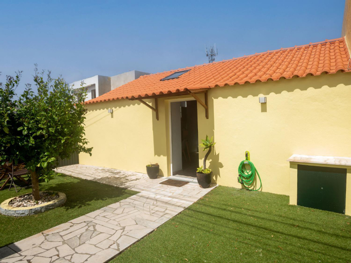 Villa Riviera by Interhome, Sintra