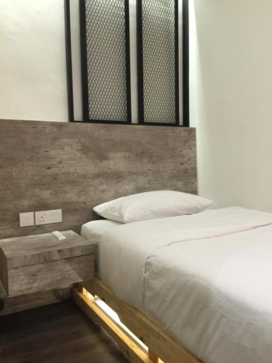 Bedroom 9