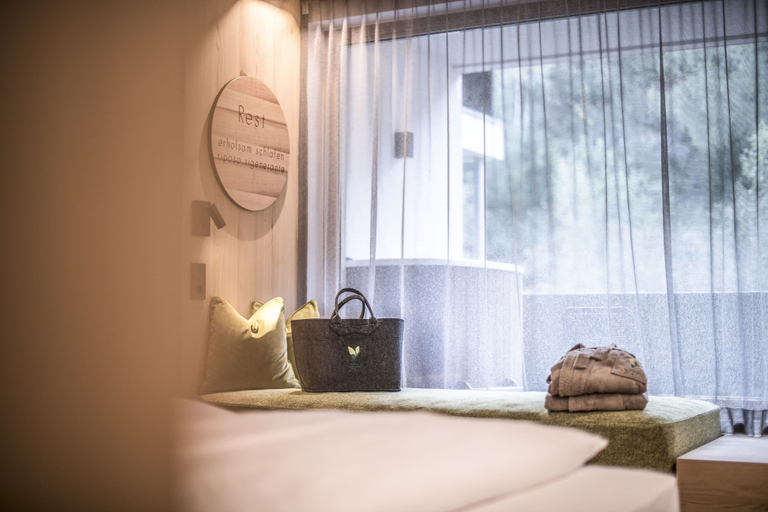 Bedroom 4, Sporthotel Zoll, Bolzano