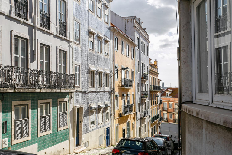 Sunny Apartment in the Heart of Principe Real, Lisboa