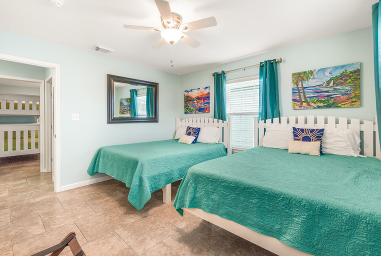 Bedroom 3, Boogie Board Bungalow - Pet Friendly! Private Pool!, Nueces