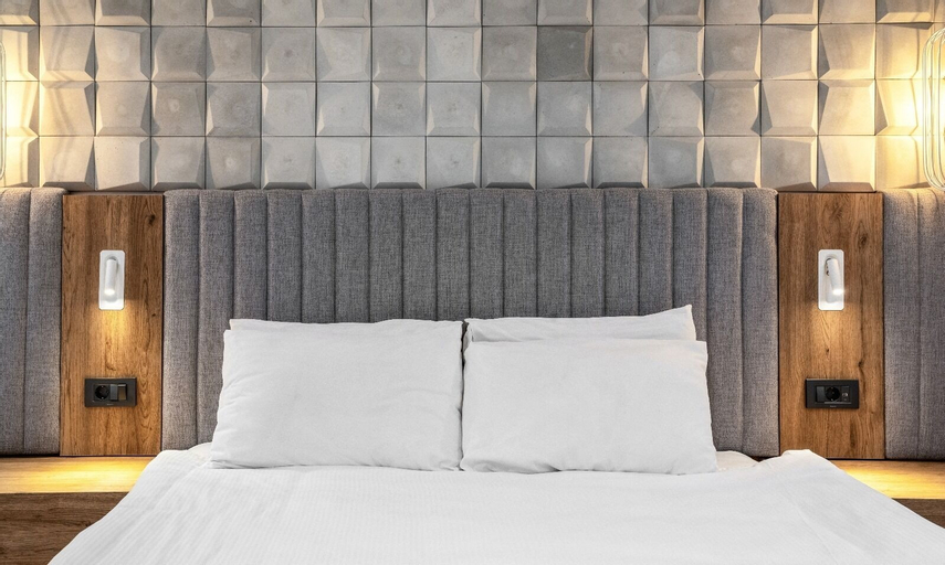 Bedroom 13