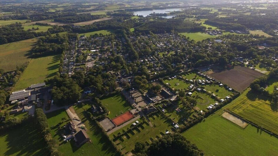 Others 4, Four-persoons Familielodge, Barneveld
