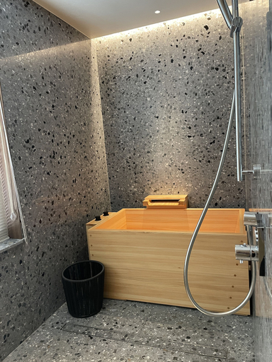 Bathroom 4, suzhouchangyuanyouxiongjiudian, Suzhou