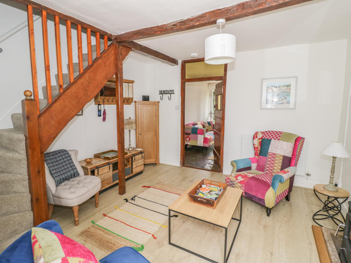 Others 4, May Cottage, Worcestershire