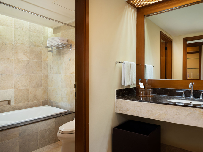 Bathroom 4